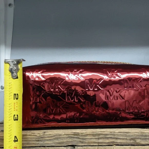 ❤️Michael Kors Shiny Red Travel Cosmetic Case Nwt❤️ - Picture 6 of 11